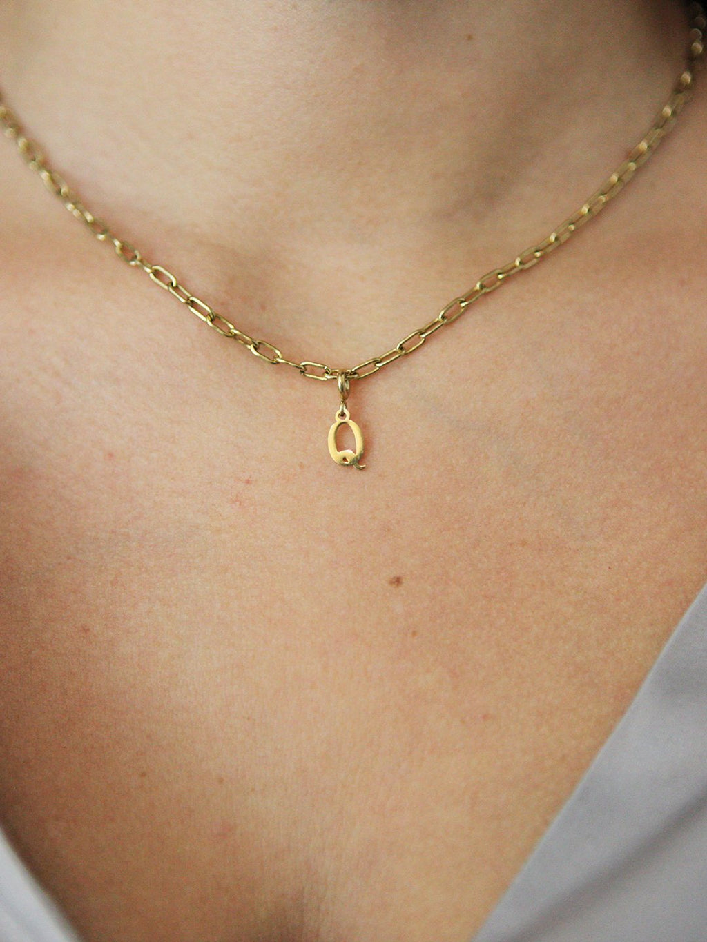 Charm Letra Q VESIICA